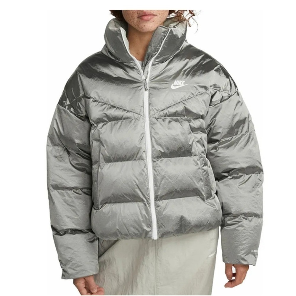 Nike Therma-FIT Metallic Silver Puffer Jacket Womens XS Down Swoosh Winter Coat